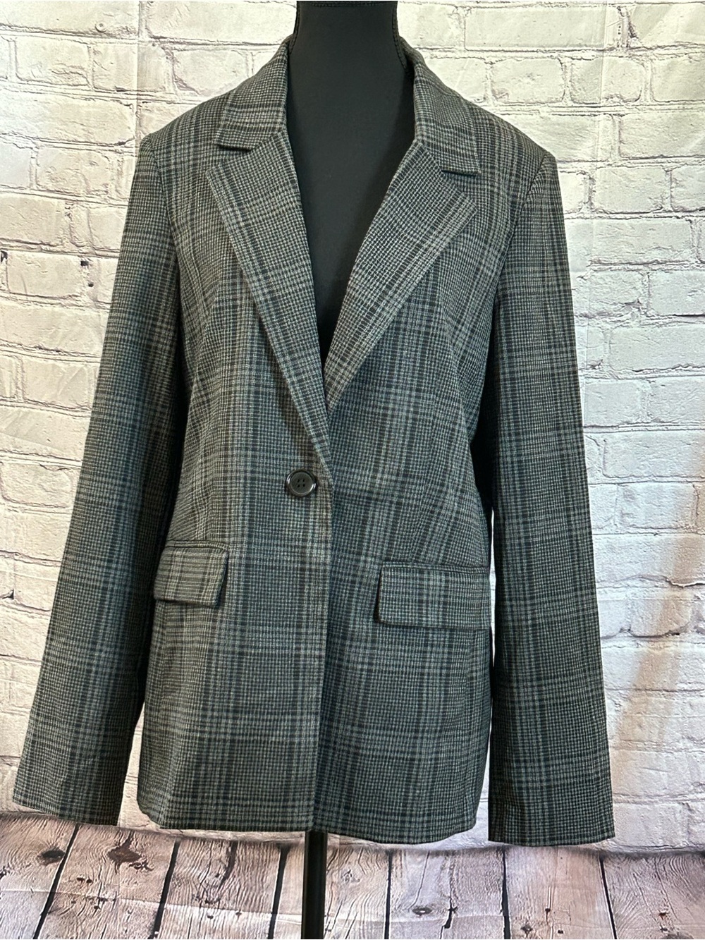Sanctuary Gray Plaid Single-Button Blazer